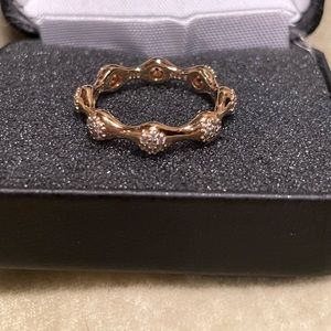 Pavé Modern LovePods Ring